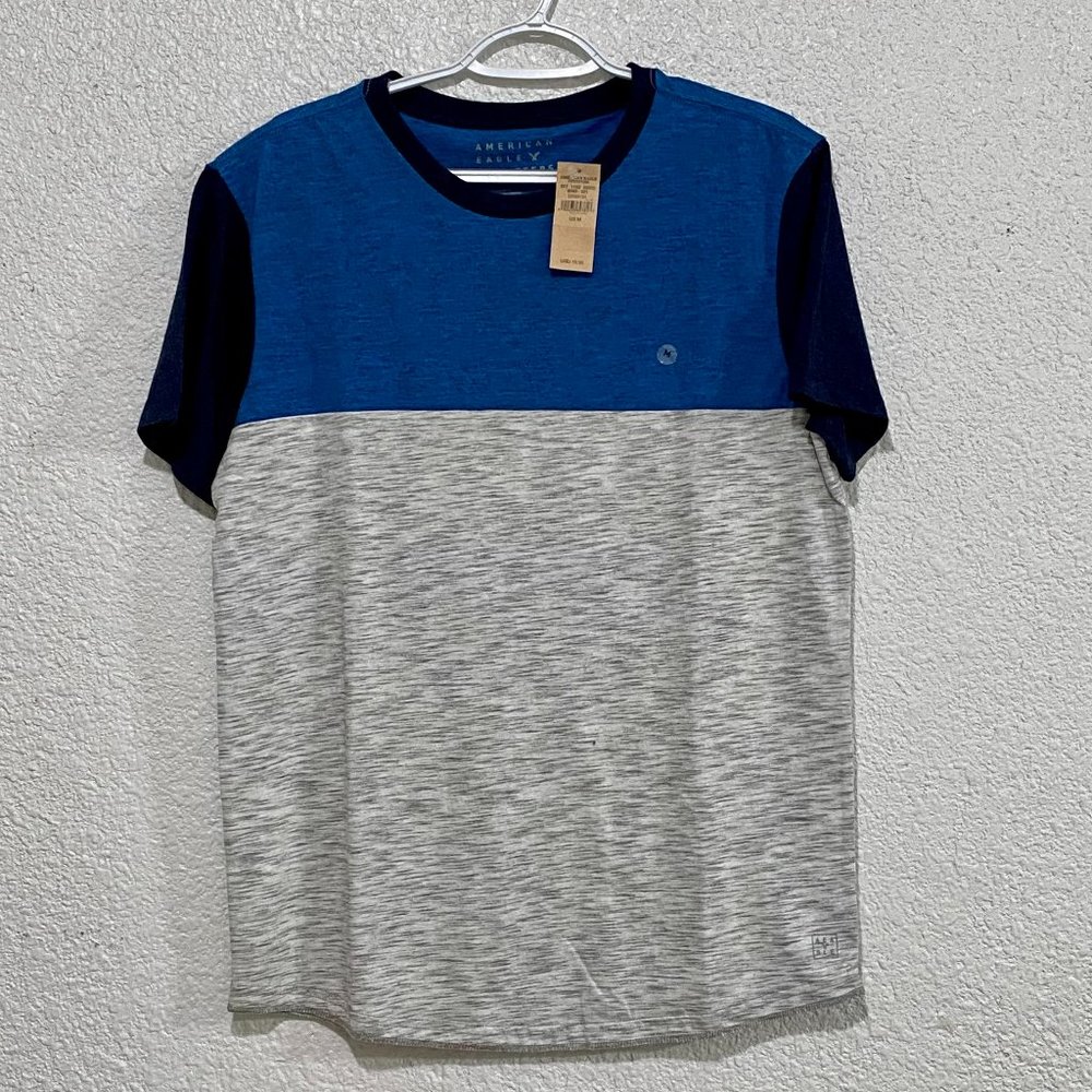 New Medium Blue & Gray American Eagle T-Shirt